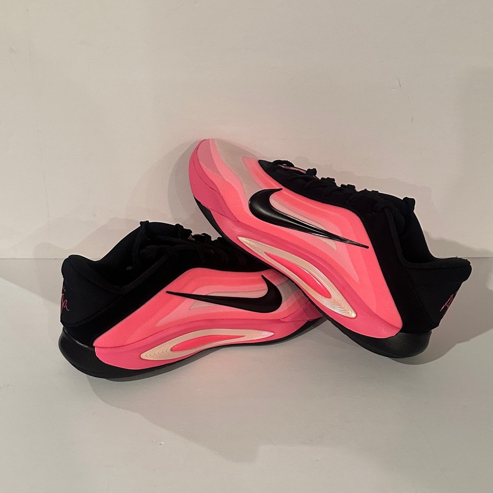 WMNS A’ONE ‘LEO LIGHTS’ SZ: 7W / 13.5W (FZ8605-001)